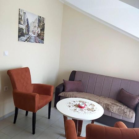 Apartmani Popovic V&A Тиват Экстерьер фото